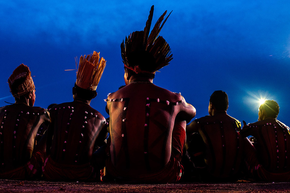 Những chàng trai của bộ tộc Xerente theo cõi các cuộc thi. (Nguồn: ibtimes.co.uk)