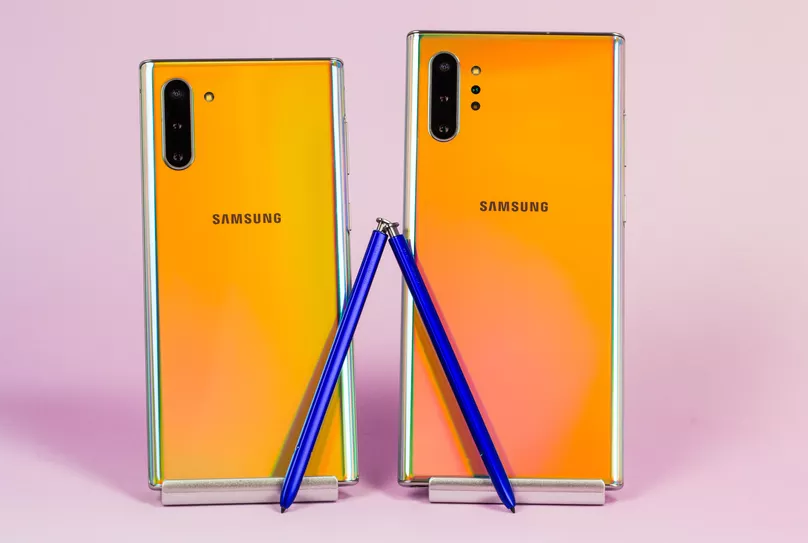 Cả hai điện thoại Note 10 đều sử dụng bút S Pen, có một số tính năng mới.