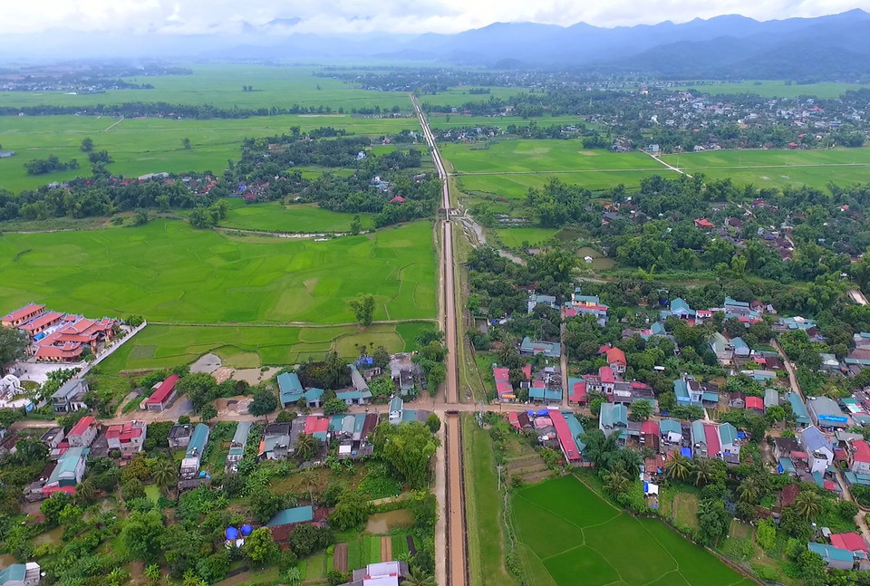 Công trình là sự kết tinh của sức trẻ, sự đoàn kết, lòng quả cảm, nhiệt huyết và thái độ hăng say làm việc của cả một lớp thế hệ thanh niên. (Ảnh: Xuân Tiến/TTXVN)