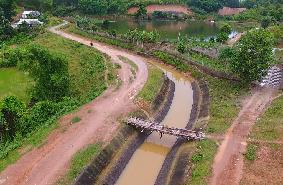Công trình Đại thủy nông Nậm Rốm (tỉnh Điện Biên) với sự tham gia của 800 đội viên thanh niên Tháng 8 Thủ đô cùng hơn 1.200 thanh niên các tỉnh miền xuôi năm 1969 đã tạo nên “mạch sống" cho Điện Biên thoát khỏi tình trạng thiếu đói. (Ảnh: Xuân Tiến/TTXVN)