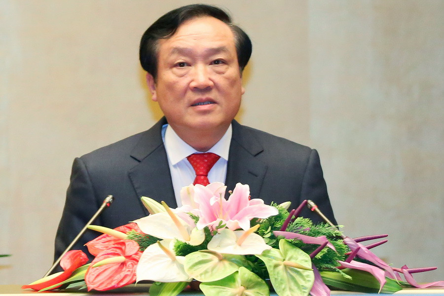 Ông Nguyễn Hòa Bình phát biểu nhậm chức Chánh án Tòa án nhân dân Tối cao. (Ảnh: Thống Nhất/TTXVN)