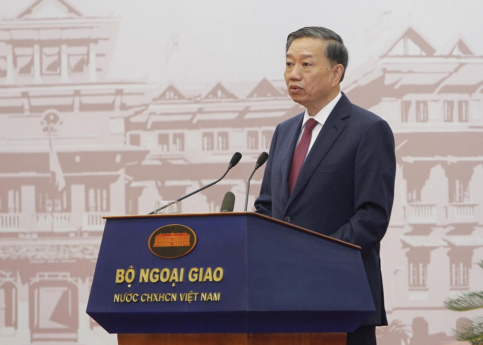 Thượng tướng Tô Lâm, Ủy viên Bộ Chính trị, Bộ trưởng Bộ Công an phát biểu. (Ảnh: Lâm Khánh/TTXVN)