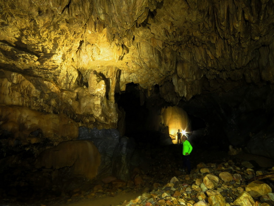 Những nhũ đá, măng đá, trần hang lung linh ở Nước Nứt. (Ảnh: Đức Thọ-Mạnh/TTXVN)