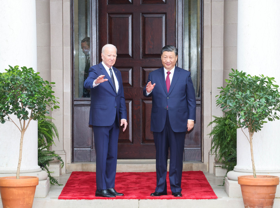 Ngày 15/11/2023, Tổng thống Mỹ Joe Biden (trái) và Chủ tịch Trung Quốc Tập Cận Bình có cuộc gặp thượng đỉnh bên lề Tuần lễ Cấp cao Diễn đàn Hợp tác kinh tế châu Á-Thái Bình Dương (APEC) 2023 tại San Francisco (Mỹ). (Ảnh: THX/TTXVN)