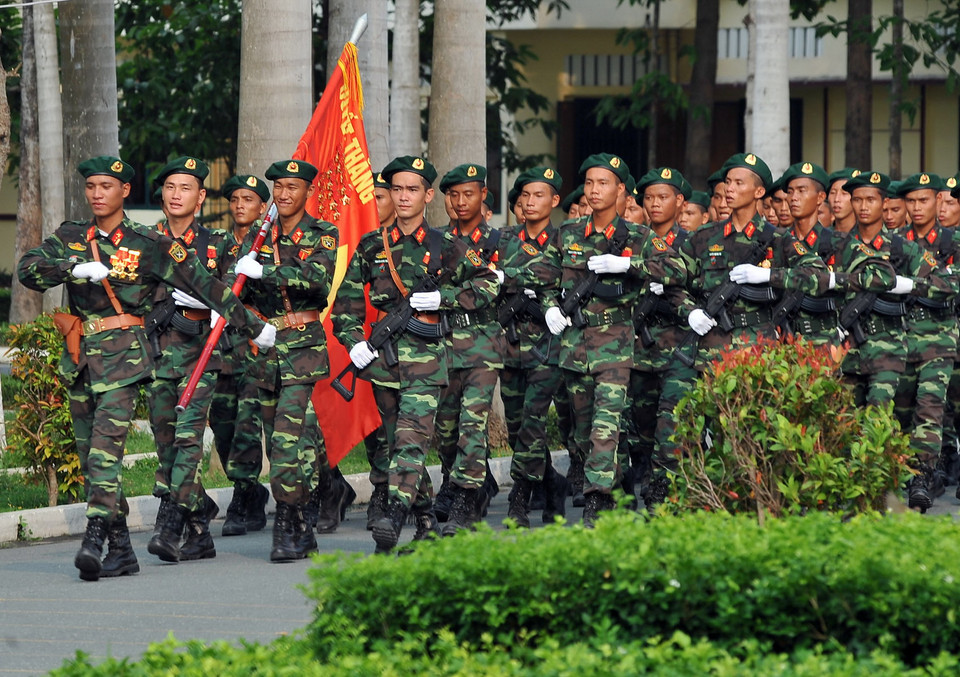 Lực lượng bộ đội đặc nhiệm tham gia buổi hợp luyện. (Ảnh: Trọng Đức/TTXVN)