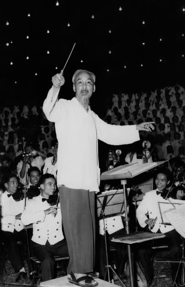 Chủ tịch Hồ Chí Minh, ngọn cờ Đại đoàn kết toàn dân tộc. (Ảnh: Lâm Hồng Long/TTXVN) 