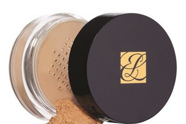 Rất nhiều cảnh sát được huy động nhằm bảo đảm an ninh cho cuộc tuần hành. (Ảnh: Bích Hà/Vietnamplus)