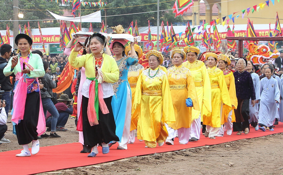 Lễ rước truyền thống tại hội Tịch điền. (Ảnh: Quốc Khánh/TTXVN)