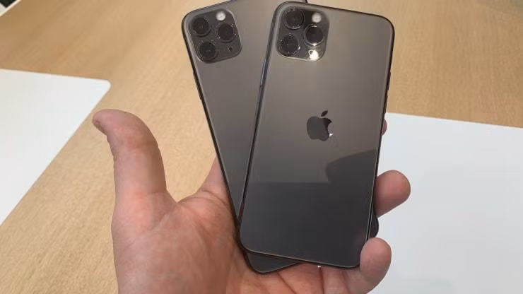 iPhone 11 Pro và Pro Max tạo dấu ấn khác biệt với bộ ba camera. (Nguồn: CNBC)