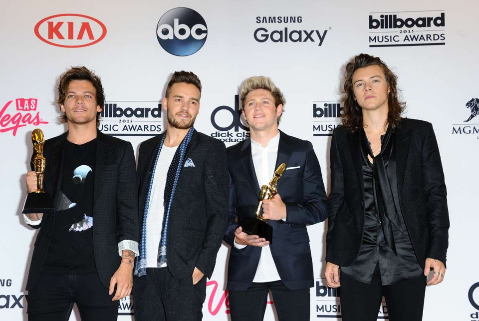 ​Xếp thứ 4 là One Direction.