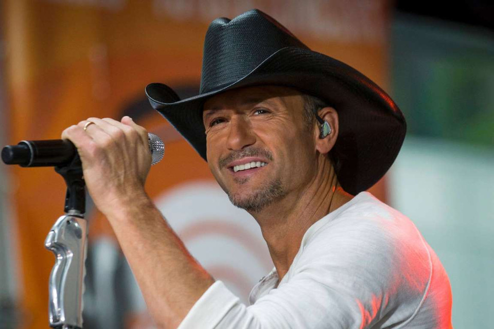 Vị trí 49 là Kenny Chesney với 42 triệu USD. (Nguồn: Reuters)