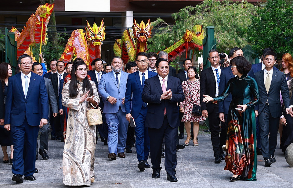 Thủ tướng Phạm Minh Chính và Phu nhân đến dự "Ngày Việt Nam tại Brazil 2024." (Ảnh: Dương Giang/TTXVN)