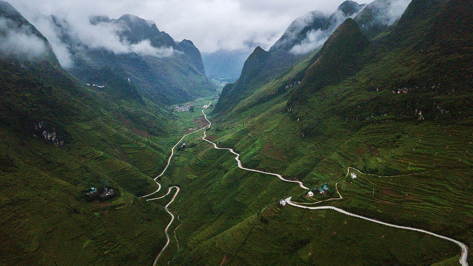  Đèo Mã Pí Lèng được xem là một trong "tứ đại đỉnh đèo" của vùng núi phía Bắc. (Ảnh: Trọng Đạt/TTXVN)