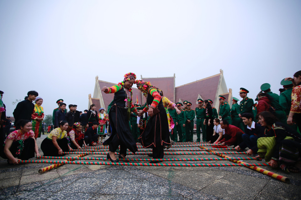 Ngày hội “Sắc Xuân trên mọi miền Tổ quốc” Xuân Kỷ Hợi diễn ra tại Làng Văn hóa-Du lịch các dân tộc Việt Nam (Đồng Mô, Sơn Tây, Hà Nội). (Ảnh: Trọng Đạt/TTXVN)