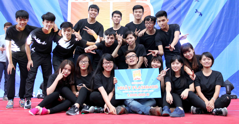 Các đội thi đoạt giải trong chương trình. (Ảnh: Doãn Đức/Vietnam+)