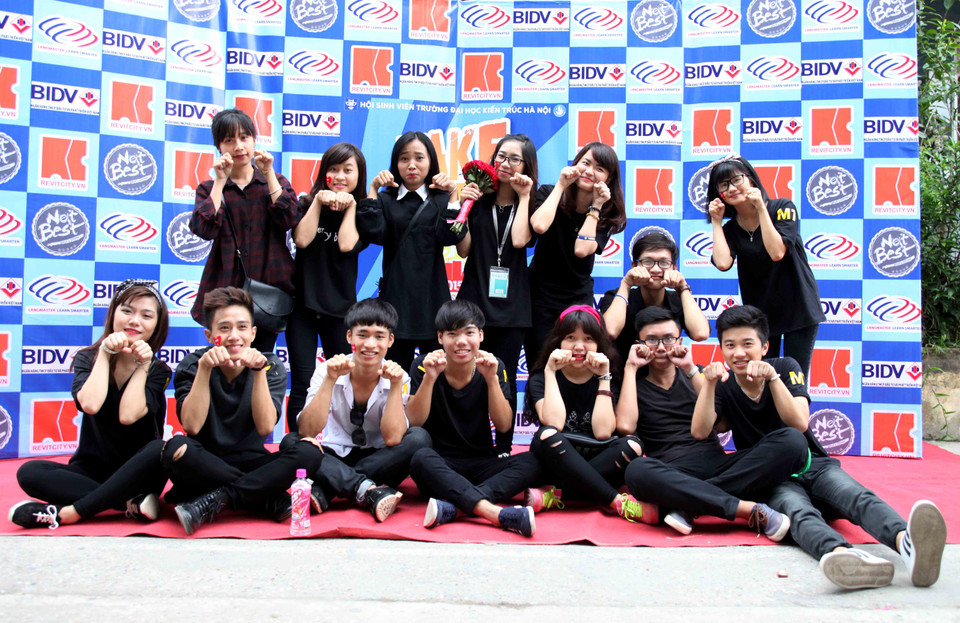 Mục đích của sự kiện là tạo sân chơi văn hóa - văn nghệ trẻ trung, tạo cơ hội cho sinh viên tỏa sáng với tài năng nghệ thuật và những ý tưởng sáng tạo táo bạo. (Ảnh: Doãn Đức/Vietnam+)