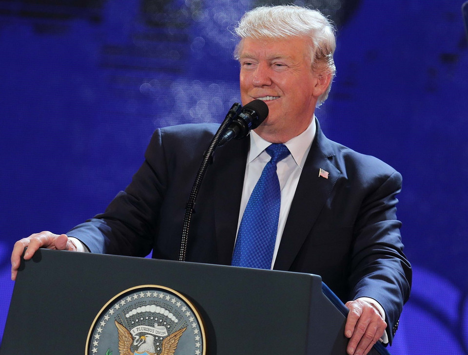 Tổng thống Hoa Kỳ Donald Trump phát biểu tại Hội nghị Thượng đỉnh Doanh nghiệp APEC 2017 (CEO Summit 2017). (Nguồn: TTXVN)