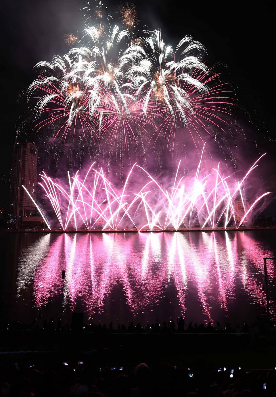 Màn trình diễn pháo hoa của đội Mỹ. (Ảnh: Trần Lê Lâm/TTXVN)