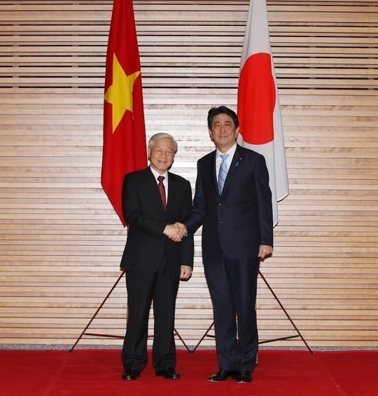 Thủ tướng Abe Shinzo đón, hội đàm với Tổng Bí thư Nguyễn Phú Trọng thăm chính thức Nhật Bản (15-18/9/2015). (Ảnh: Trí Dũng/TTXVN)