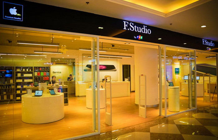 Có phải là một cửa hàng của Apple? - Apple không có bất kỳ cửa hàng Apple tại Việt Nam, nhưng nó có các đại lý ủy quyền, như F.Studio. Cửa hàng F.Studio trong một trung tâm mua sắm ở Hà Nội này cũng khá quen thuộc với bất cứ ai đã từng đến thăm một Apple Store.