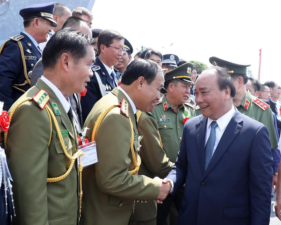 Thủ tướng Nguyễn Xuân Phúc và các đại biểu tham dự lễ kỷ niệm. (Ảnh: Thống Nhất/TTXVN)