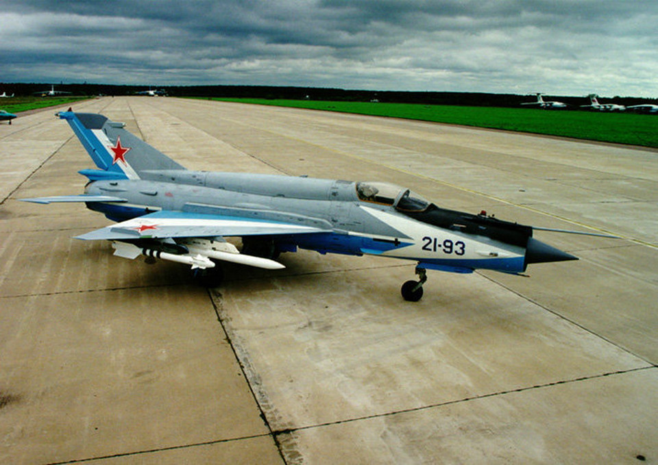 Chiếc Mig-21, lần đầu tiên cất cánh vào năm 1956, trở thành siêu máy bay chiến đấu được sản xuất nhiều nhất trong lịch sử. Chiếc máy bay này cũng được sử dụng nhiều nhất trong các cuộc chiến kể từ chiến tranh Triều Tiên. (Nguồn: MiG)