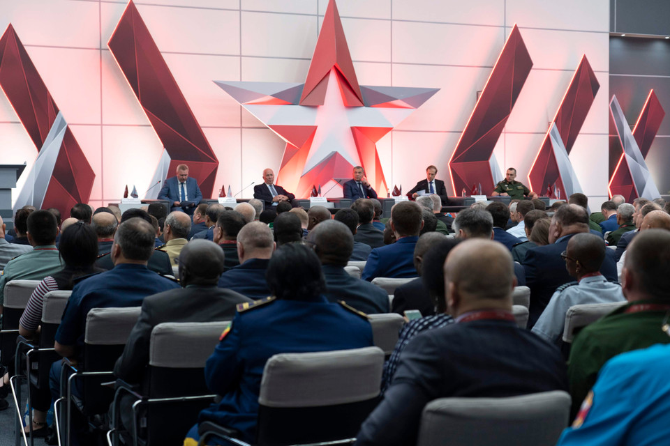 Trong thời gian gần đây vũ khí Nga được nhiều quốc gia đặc biệt quan tâm khi mua sắm tăng cường năng lực phòng thủ đất nước. (Ảnh: Hồng Quân)