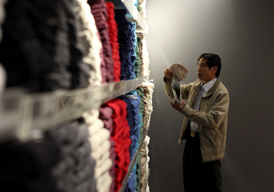 Một số sản phẩm của JYSK tại cửa hàng này. (Ảnh: Doãn Đức/Vietnam+)