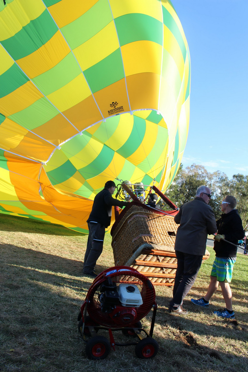 Chuẩn bị lên nào. (Ảnh: Sao Băng/Sydney)