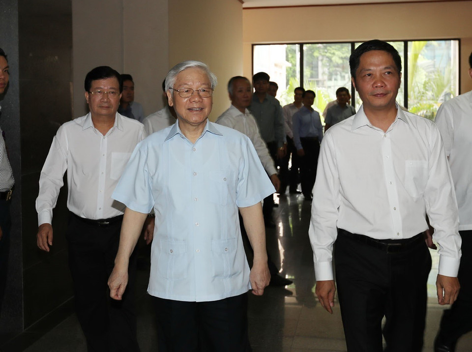  Tổng Bí thư Nguyễn Phú Trọng thăm và làm việc với Ban cán sự Đảng và cán bộ chủ chốt Bộ Công Thương. (Ảnh: Trí Dũng/TTXVN)