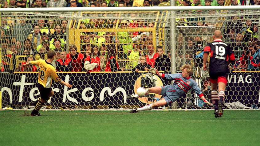 Giải đấu năm 1999 là một trong những giải đấu gay cấn nhất giữa hai đội bóng. (Nguồn: fcbayern.de)