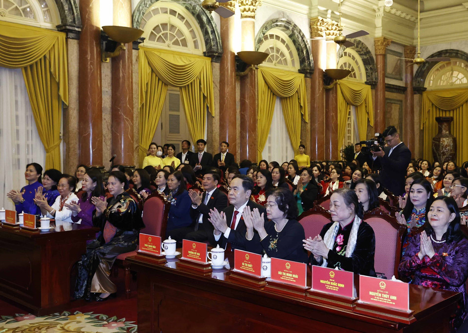 Đại biểu tham dự buổi gặp mặt chiều 20/10/2022. (Ảnh: Thống Nhất/TTXVN)