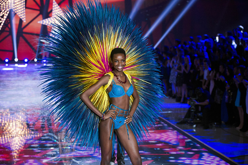 Người mẫu Maria Borges từ Angola. (Nguồn: ibtimes)