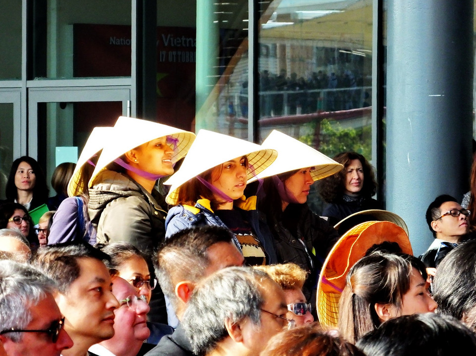 Hình ảnh nón lá truyền thống ngập tràn tại Expo Milan trong Ngày Quốc gia Việt Nam 17/10/2015. (Ảnh: Quang Thanh/Vietnam+)