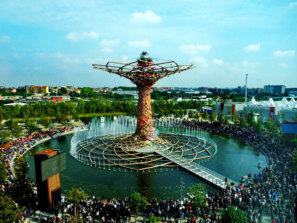 Công trình Cây đời, biểu tượng của Hội chợ thế giới Expo Milan 2015. (Ảnh: Quang Thanh/Vietnam+)