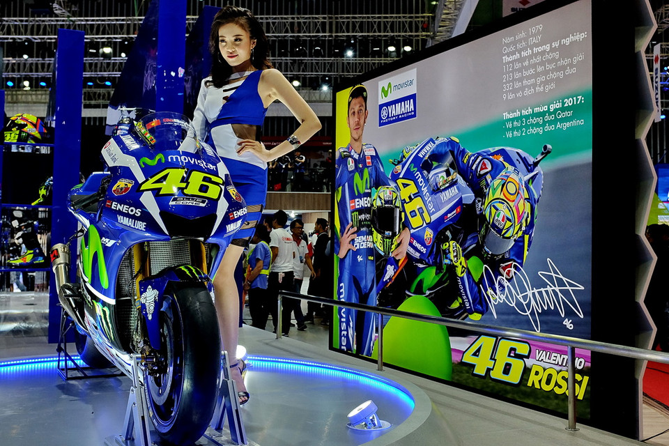 Triển lãm được kỳ vọng sẽ tạo nên một bước phát triển đột phá cho ngành công nghiệp môtô, xe máy trong bối cảnh Việt Nam đang là thị trường xe máy lớn thứ 4 trên thế giới. Sự kiện quy tụ 10 thương hiệu môtô, xe máy lớn như Honda, Piaggio, Suzuki, SYM, Yamaha và những nhà nhập khẩu chính hãng như Benelli, Ducati, Kawasaki, Peugeot, Harley-Davidson. (Ảnh: Thế Anh/Vietnam+)