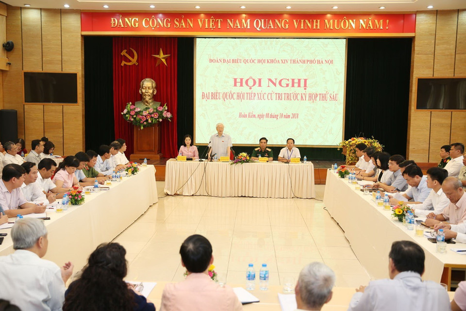 Tổng Bí thư Nguyễn Phú Trọng phát biểu tại buổi tiếp xúc cử tri quận Ba Đình và quận Hoàn Kiếm. (Ảnh: Trí Dũng/TTXVN)