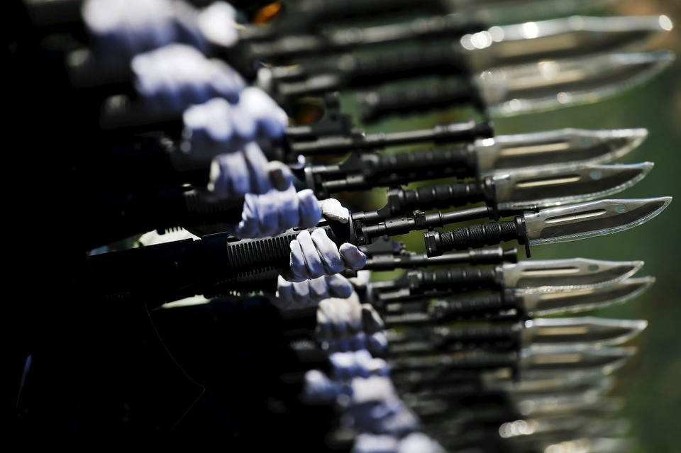 Quân đội Nhân dân Trung Quốc diễu hành cùng vũ khí trong buổi tập diễu hành kỷ niệm 70 năm kết thúc chiến tranh thế giới thứ 2. (Nguồn: Sputniknews)