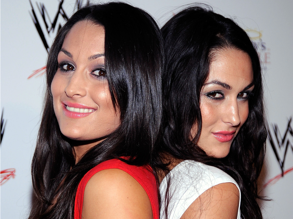 Những nhân tố như năng khiếu bẩm sinh, khoảng cách tuổi tác sẽ tạo nên chút khác biệt: Tiến sỹ Sulloway chia sẻ những đứa con cách nhau hơn 10 tuổi có nhiều tính cách của con một hoặc con đầu. Còn tiến sỹ Leman lại cho rằng những đứa trẻ có tài năng đặc biệt như thể thao hay âm nhạc lại có điểm giống con đầu do áp lực và trách nhiệm. (Nguồn: MSN)