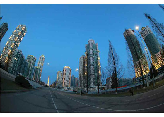 Ông Jong-un tới công trường vào buổi sáng sớm. (Nguồn: rodong.rep.kp)