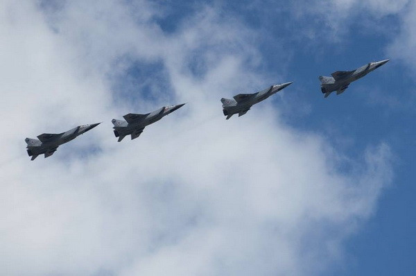 Máy bay tiêm kích đánh chặn MiG-31 trong thời gian diễn tập trên không. (Nguồn: © Sputnik / Ilya Pitalev)