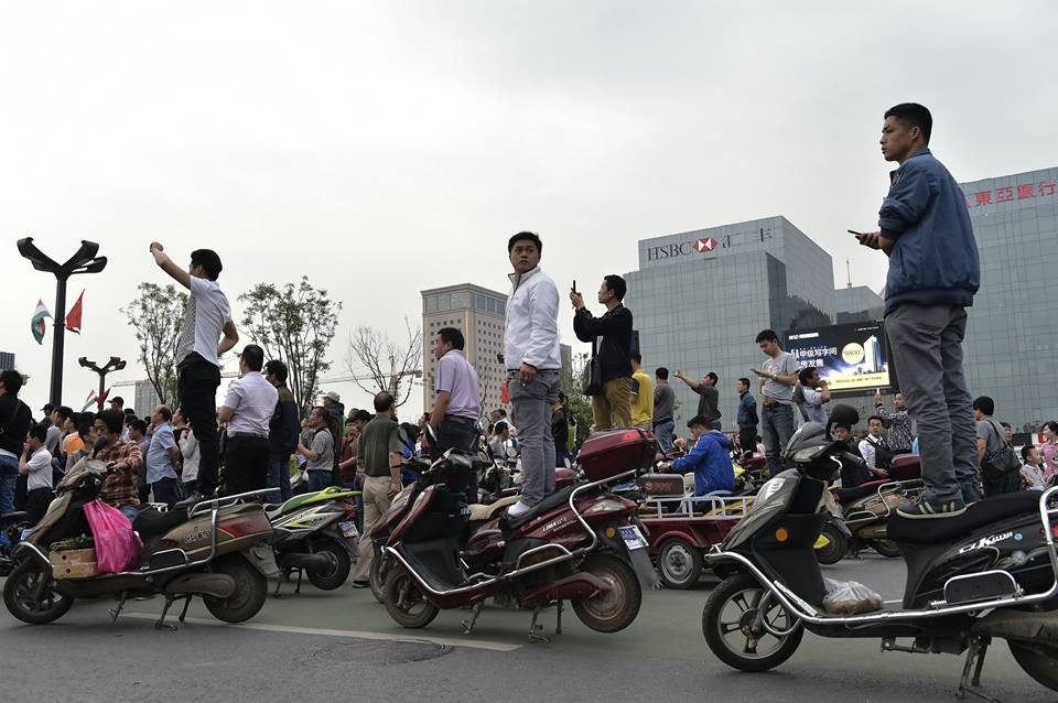 Người dân Trung Quốc ở Tây An 'phát cuồng' vì chuyến thăm của Thủ tướng Ấn Độ. (Nguồn: CCTVNews)