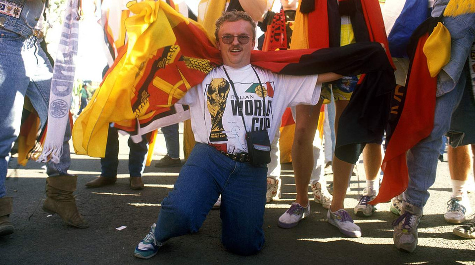 Những cổ động viên nhiệt thành của tuyển Đức mùa hè Italy 1990 tại Rome. (Ảnh: Nguồn Dfb.de)