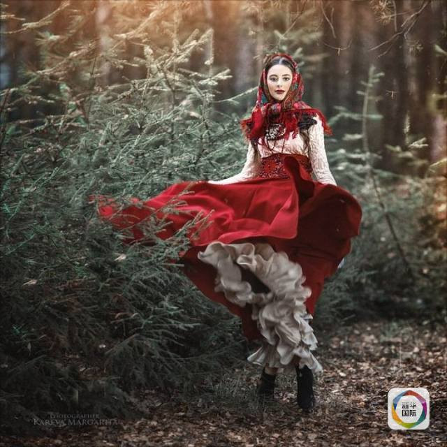 Mặc dù mới bắt đầu sự nghiệp nhiếp ảnh cách đây 3 năm nhưng nhiếp ảnh gia Kareva đã sớm khẳng định được năng lực bản thân. (Nguồn: CCTVNews)