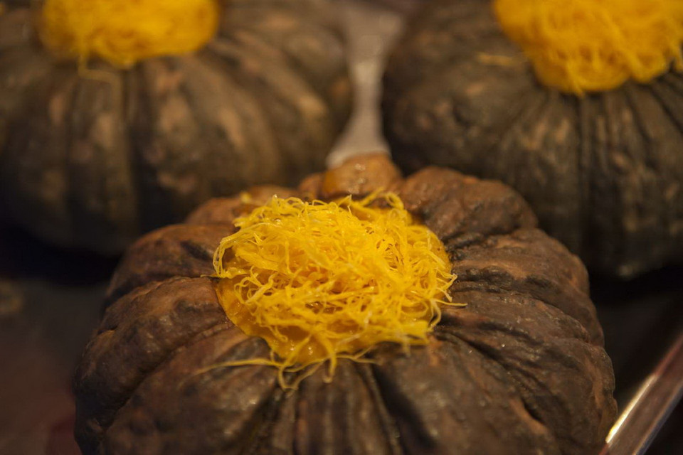 Món bánh bí ngô Sankaya ở Thái Lan được làm từ sữa dừa và sữa trứng. (Nguồn: Getty Images)