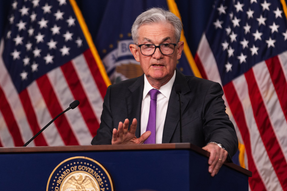 Chủ tịch Fed Jerome Powell trong cuộc họp báo công bố quyết định tăng lãi suất ngày 26/7/2023. (Ảnh: THX/TTXVN)