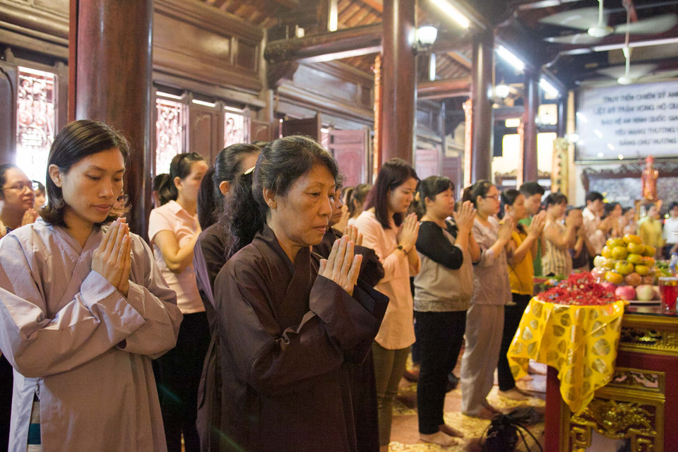 Hơn 300 bà mẹ đã tới tham dự lễ cầu an ‘Nói với con lời bình an’. (Ảnh: Doãn Đức/Vietnam+)