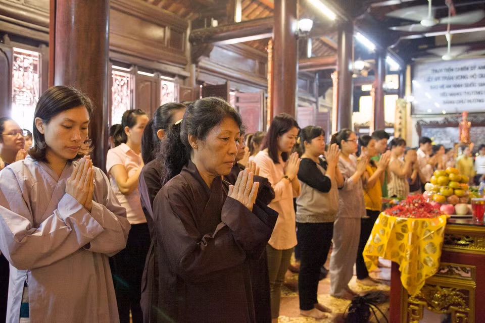 Hơn 300 bà mẹ đã tới tham dự lễ cầu an ‘Nói với con lời bình an’. (Ảnh: Doãn Đức/Vietnam+)