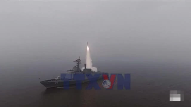 Triều Tiên thử nghiệm thành công tên lửa trên tàu khu trục Choe Hyon