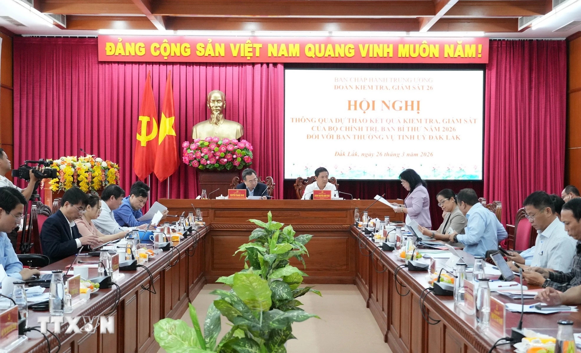 Đoàn kiểm tra Bộ Chính trị làm việc với Ban Thường vụ Tỉnh ủy Đắk Lắk